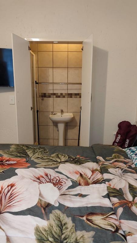 2 Bedroom Property for Sale in Waterval East North West